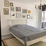 Le Garcon De Cristina-Simple,Quiet,Spacious Studio