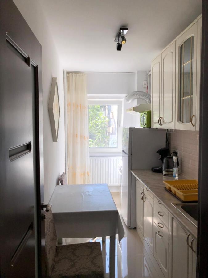 Le Garcon De Cristina-simple,quiet,spacious Apartament *